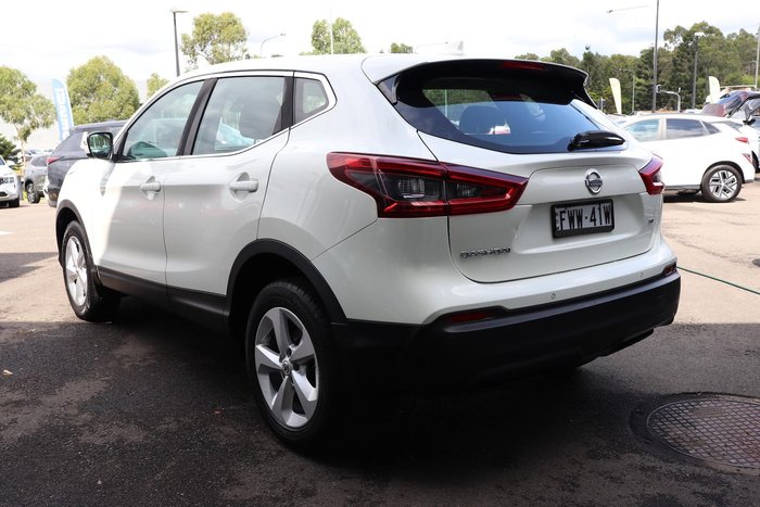 2018 Nissan QASHQAI ST