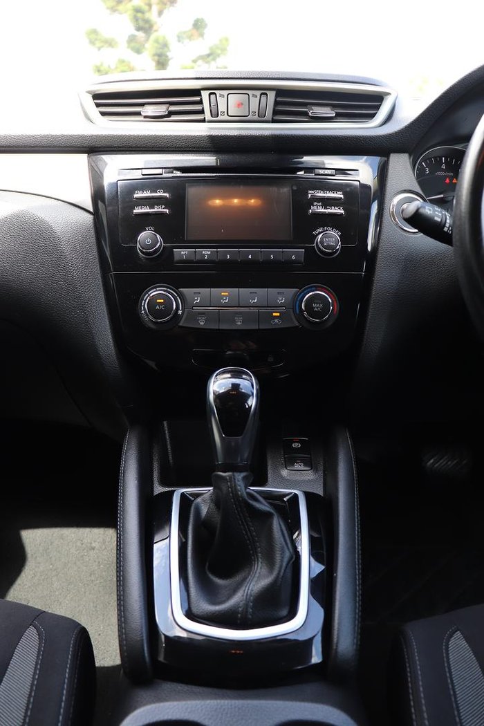 2018 Nissan QASHQAI ST