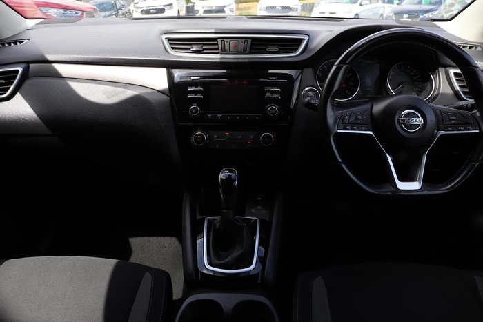2018 Nissan QASHQAI ST