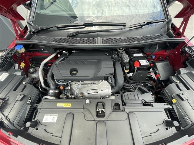 2022 Peugeot 5008 GT Sport