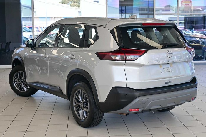 2024 Nissan X-TRAIL ST