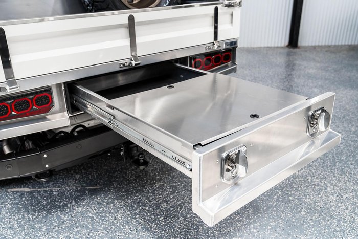 2024 INEOS Grenadier Quartermaster MY24 4X4 Dual Range Scottish White