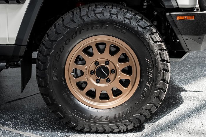 2024 INEOS Grenadier Quartermaster MY24 4X4 Dual Range Scottish White