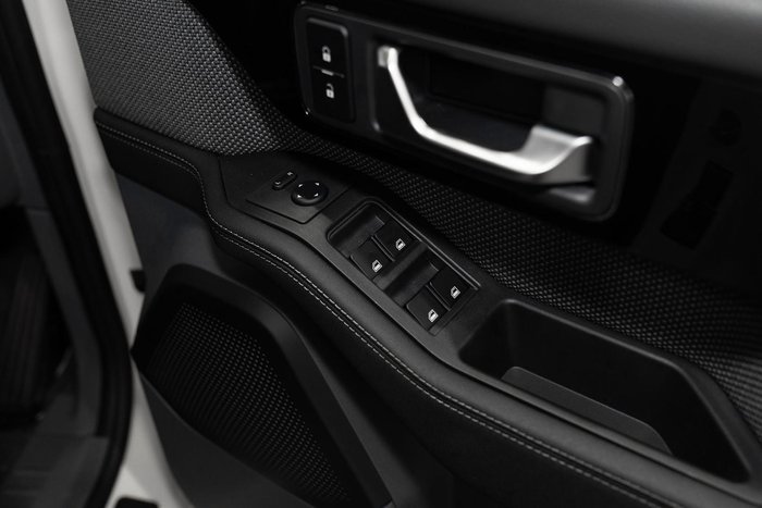 2024 INEOS Grenadier Quartermaster MY24 4X4 Dual Range Scottish White