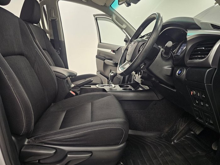 2023 Toyota Hilux SR5 GUN126R 4X4 Dual Range Silver Sky