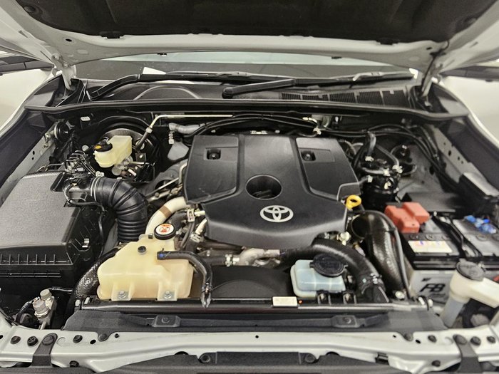 2023 Toyota Hilux SR5 GUN126R 4X4 Dual Range Silver Sky