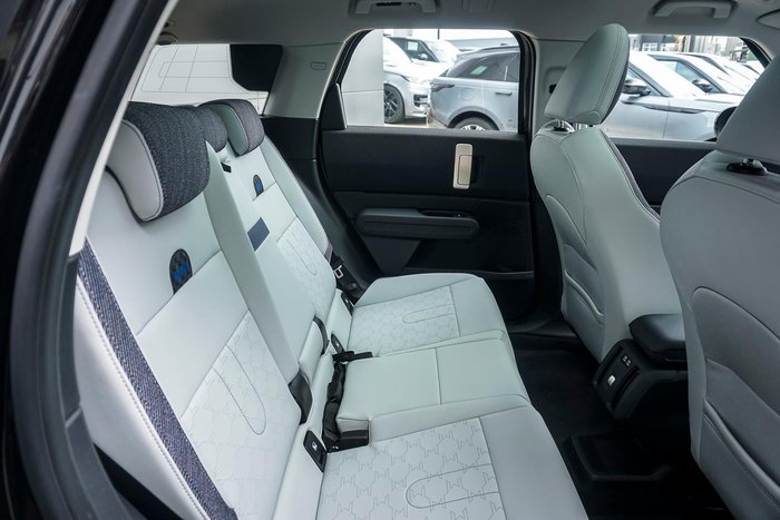 2024 MINI Countryman E Classic