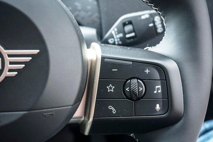 2024 MINI Countryman E Classic