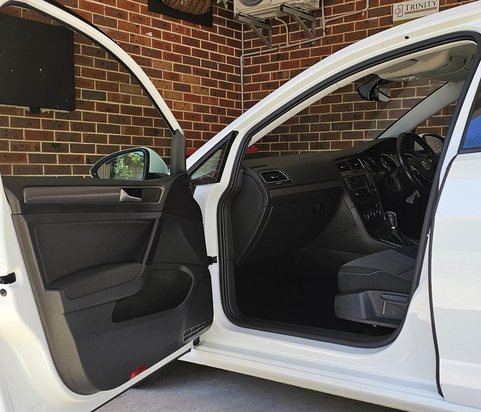 2016 Volkswagen Golf 92TSI Trendline 7 MY17 Pure White