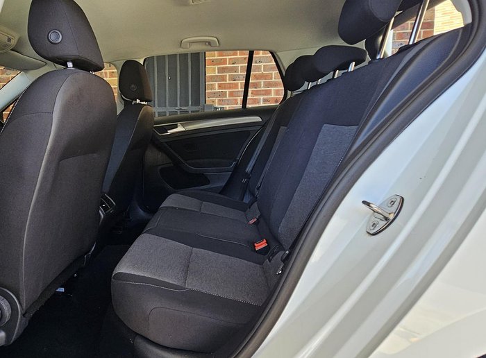 2016 Volkswagen Golf 92TSI Trendline 7 MY17 Pure White