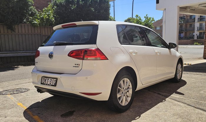 2016 Volkswagen Golf 92TSI Trendline 7 MY17 Pure White