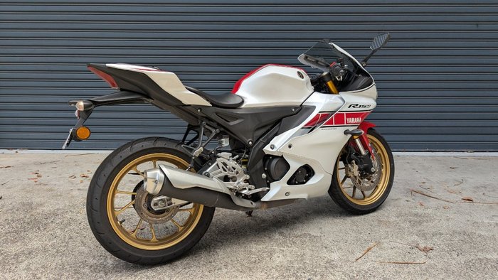 2023 Yamaha YZF-R15M White