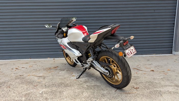 2023 Yamaha YZF-R15M White