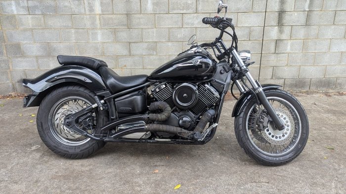 2005 Yamaha XVS1100 V-STAR CUSTOM Black