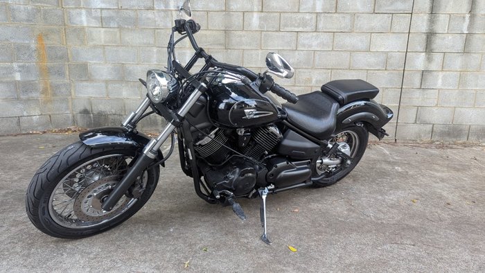 2005 Yamaha XVS1100 V-STAR CUSTOM Black