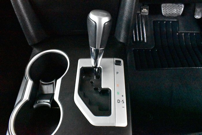 2017 Toyota Camry Atara S