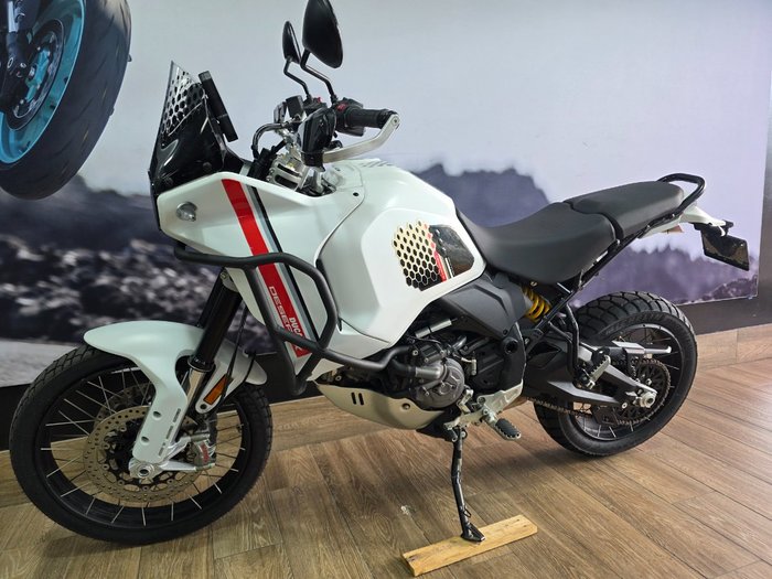2023 DUCATI DESERTX