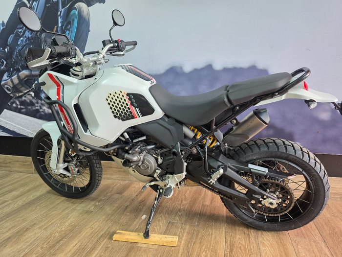 2023 DUCATI DESERTX