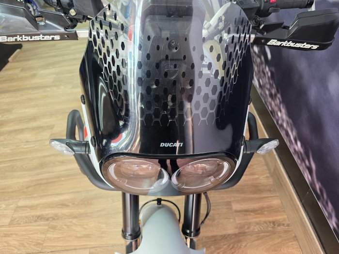 2023 DUCATI DESERTX