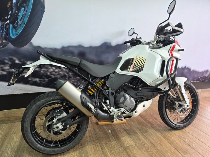 2023 DUCATI DESERTX