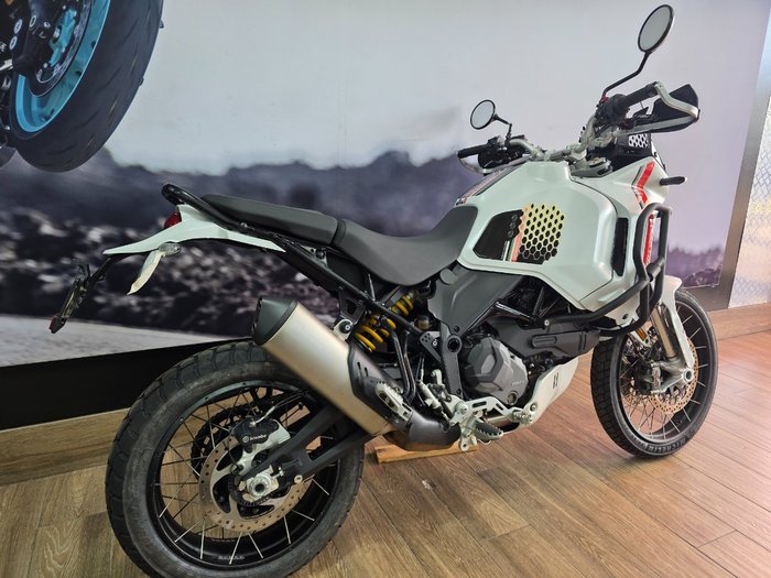 2023 DUCATI DESERTX