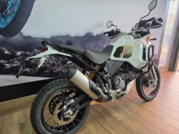 2023 DUCATI DESERTX