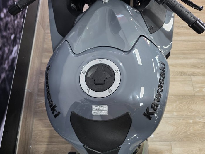 2021 Kawasaki NINJA ZX-14R GREY