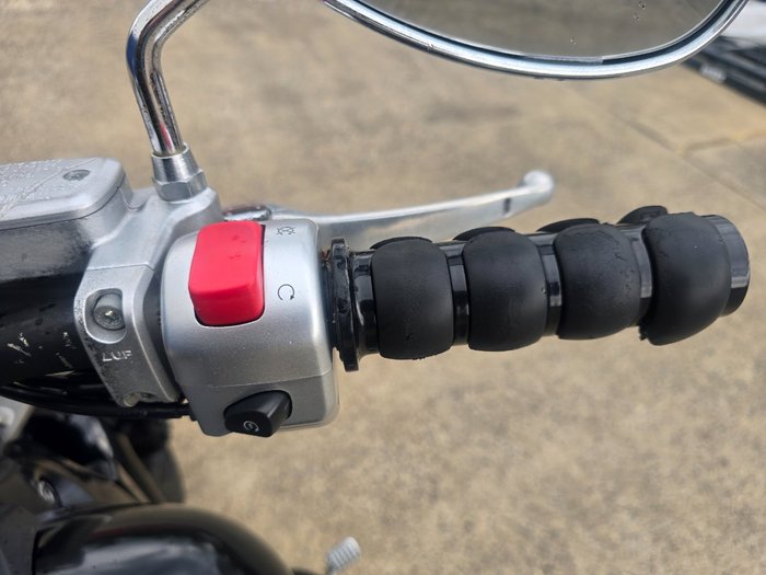 2012 Suzuki VZ800 (BOULEVARD M50) Black