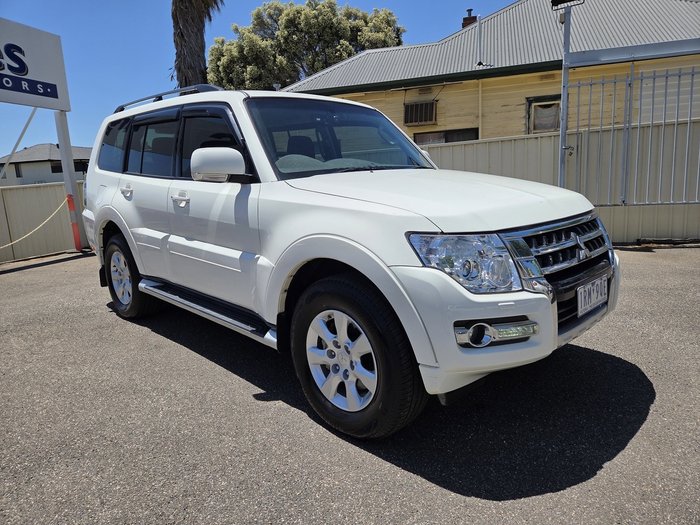 2019 Mitsubishi Pajero