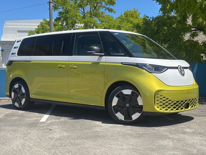 2025 Volkswagen ID. Buzz Pro BEV560