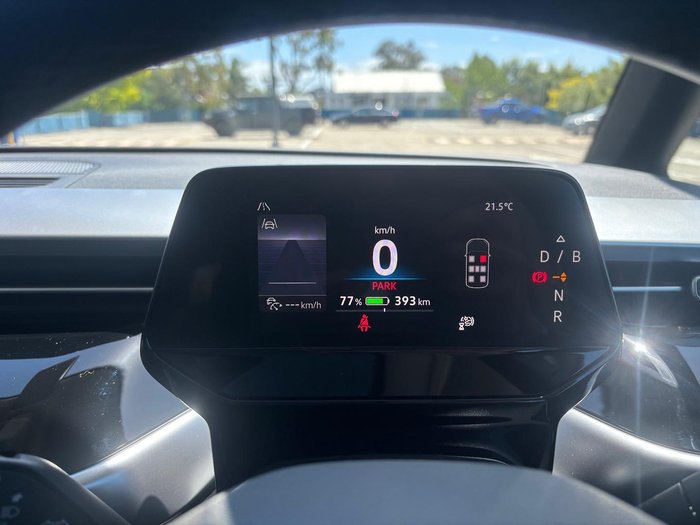 2025 Volkswagen ID. Buzz Pro BEV560