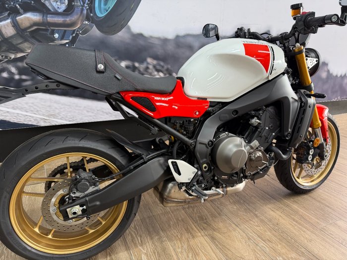 2025 Yamaha XSR900 (MTM890A) WHITE