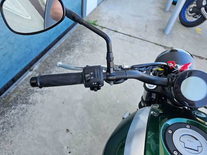 2016 Yamaha XSR700 Green