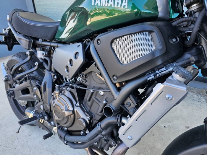 2016 Yamaha XSR700 Green