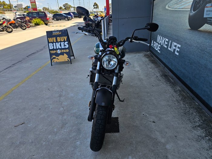 2016 Yamaha XSR700 Green