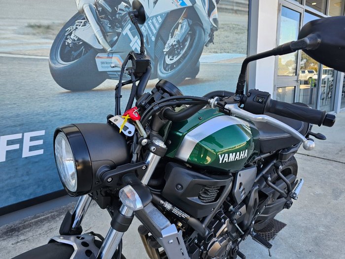 2016 Yamaha XSR700 Green