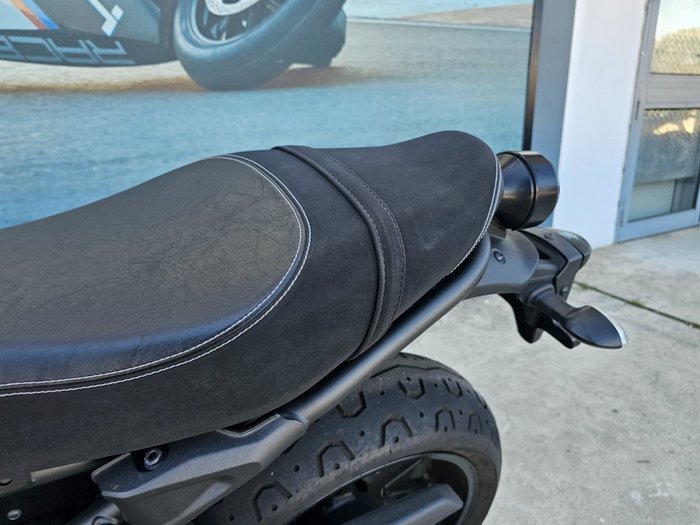 2016 Yamaha XSR700 Green