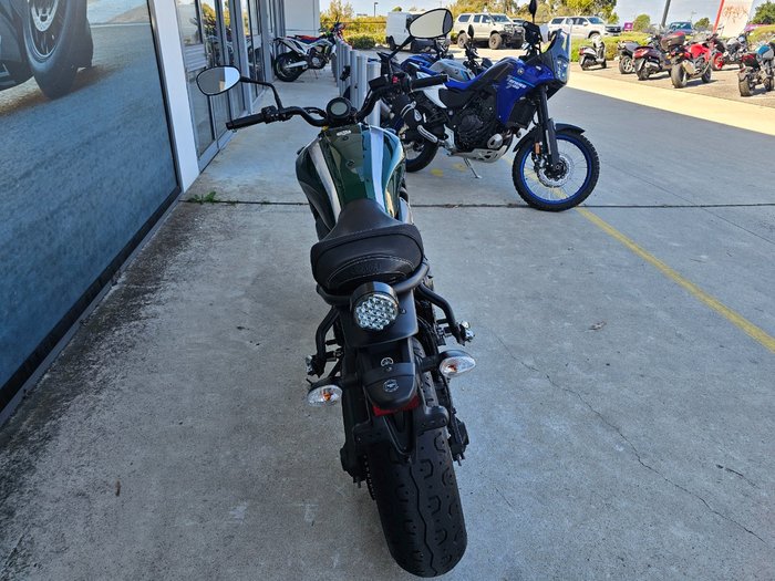 2016 Yamaha XSR700 Green