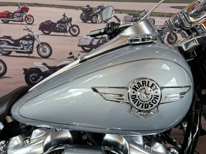 2020 Harley-davidson FLFBS FAT BOY (114) Barracuda Silver Denim/Black D