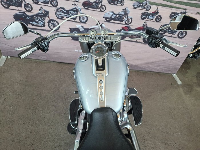 2020 Harley-davidson FLFBS FAT BOY (114) Barracuda Silver Denim/Black D