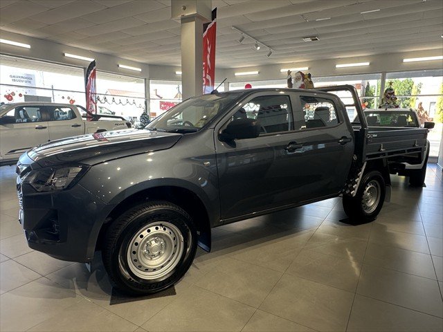 2025 ISUZU D-MAX SX