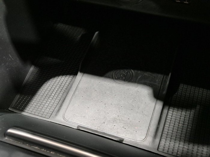 2020 Volvo XC40 T4 Momentum MY20 Ice White