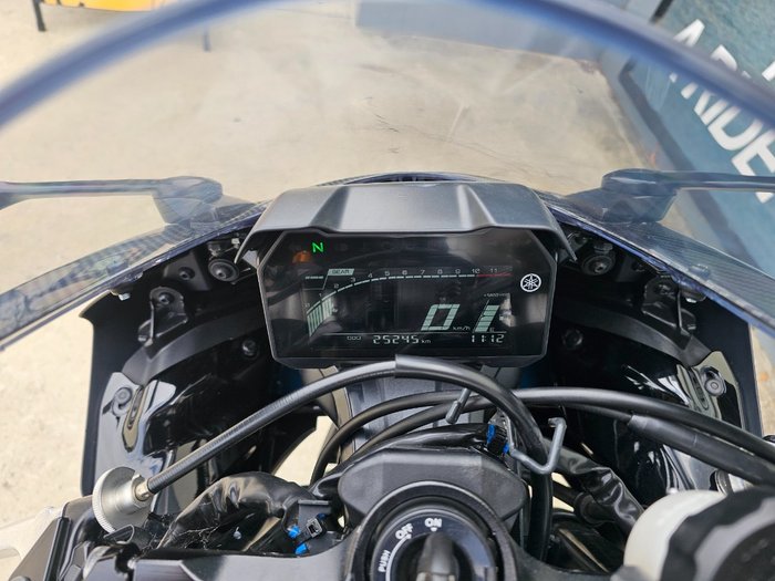 2024 Yamaha YZF-R7LA