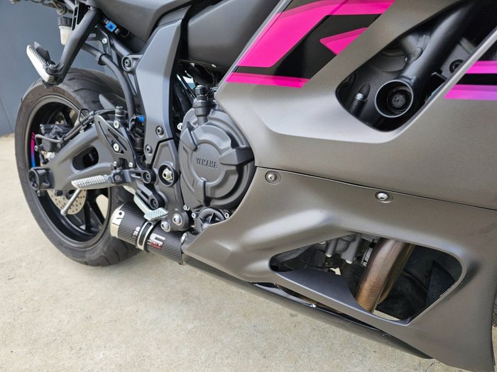 2024 Yamaha YZF-R7LA GREY