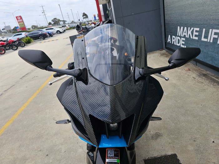 2024 Yamaha YZF-R7LA GREY