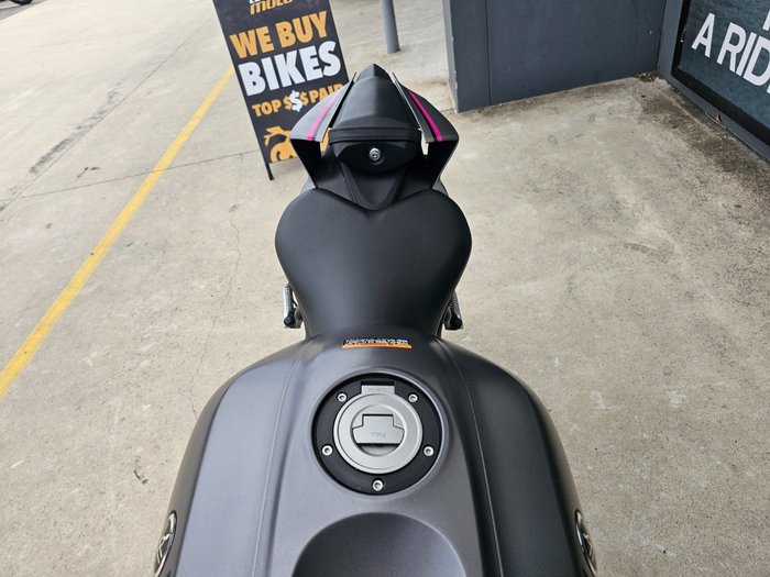 2024 Yamaha YZF-R7LA GREY