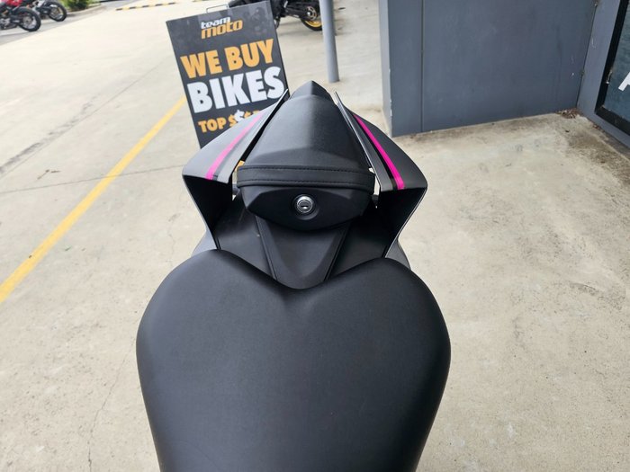 2024 Yamaha YZF-R7LA GREY