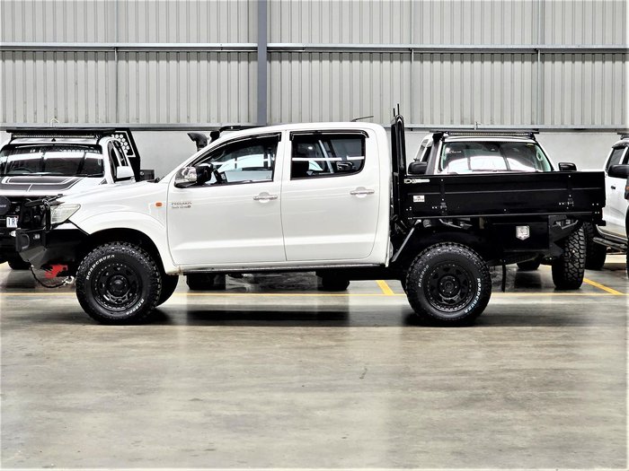 2012 Toyota Hilux SR KUN26R MY12 4X4 Glacier White