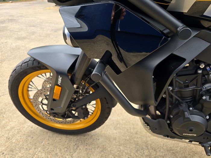 2023 CFMOTO MT TOURING Black