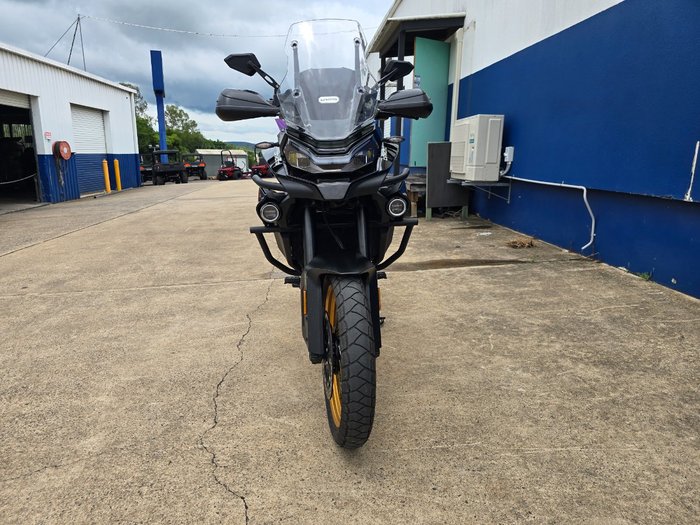 2023 CFMOTO MT TOURING Black